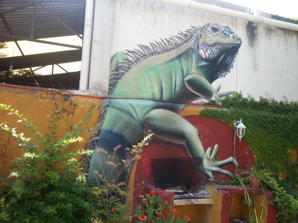 Hostel La Casa Del Tio Rafa Mérida Εξωτερικό φωτογραφία