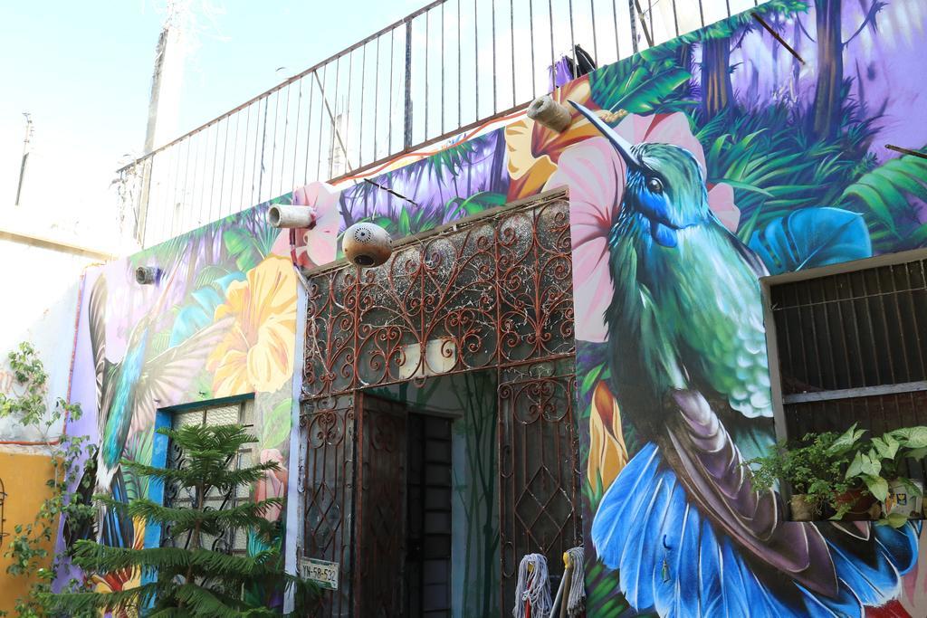 Hostel La Casa Del Tio Rafa Mérida Εξωτερικό φωτογραφία